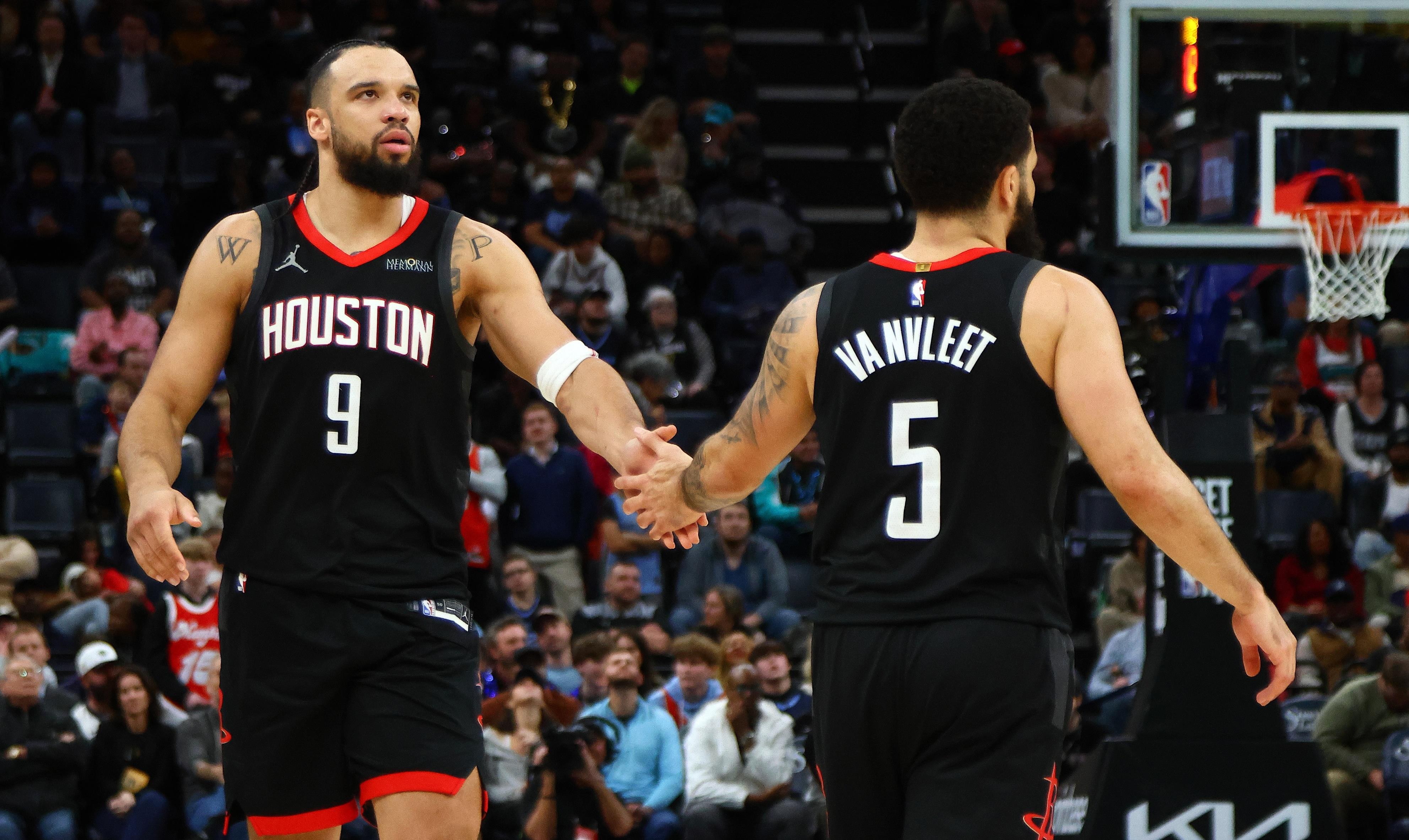 开云-密尔沃基雄鹿围绕CBA季后赛绝杀压哨姆巴佩与80激战利物浦分钟,网友:今夜萨克拉门托国王遗憾出局的简单介绍-开云